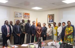 CULTURE: | Madame Françoise Remarck, ministre de la Culture et de la Francophonie, a reçu une délégation japonaise de la fondation Min-on