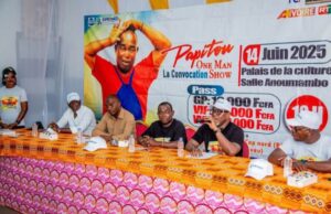 SHOWBIZ – COMEDIE: PAPITOU ONE MAN SHOW.