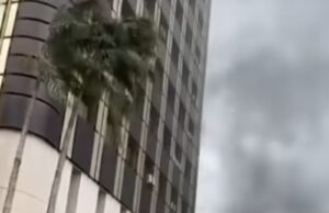 SOCIÉTÉ | INCENDIE A LA CITÉ ADMINISTRATIVE AU PLATEAU LA TOUR E EN FEU: