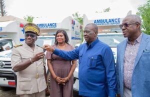 SOCIÉTÉ | 16 Ambulances offertes aux Régions Rurales par le Conseil du Coton et de l’Anacarde.