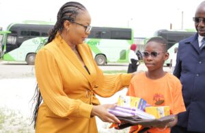 TOURISME ET LOISIRS / 𝐂𝐨𝐥𝐨𝐧𝐢𝐞 𝐝’𝐄́𝐭𝐚𝐭 𝟐𝟎𝟐𝟓 , 𝟐𝟐𝟎 𝐞𝐧𝐟𝐚𝐧𝐭𝐬 𝐞𝐧 𝐢𝐦𝐦𝐞𝐫𝐬𝐢𝐨𝐧 𝐝𝐚𝐧𝐬 𝐥𝐞 𝐒𝐚𝐧𝐰𝐢 𝐩𝐨𝐮𝐫 𝐮𝐧𝐞 𝐞𝐱𝐩𝐞́𝐫𝐢𝐞𝐧𝐜𝐞 𝐞́𝐝𝐮𝐜𝐚𝐭𝐢𝐯𝐞, 𝐜𝐮𝐥𝐭𝐮𝐫𝐞𝐥𝐥𝐞 𝐞𝐭 𝐡𝐮𝐦𝐚𝐢𝐧𝐞 𝐢𝐧𝐨𝐮𝐛𝐥𝐢𝐚𝐛𝐥𝐞 avec la Direction des Loisirs du Ministère du Tourisme et des Loisirs.