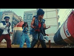 HIT PARADE / OYOKI ONANAYO BIAMA BRUT ( METS MOI AU DOS ) FEAT TEAM 2POY