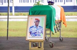 Hommage / Des honneurs militaires rendus au Sous-LT Daniogo, décédé !