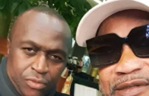 People / Décès de Consty Eka : Koffi Olomidé pleure la disparition d’un « grand homme des médias, une âme généreuse, un cœur vrai »