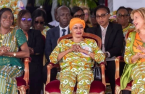Société / Fête des mères : Henriette Bedié, Simone Gbagbo et Dominique Ouattara célèbrent les mères de Côte d’Ivoire depuis Aboisso